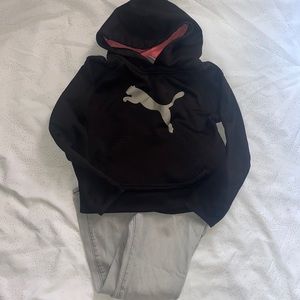 Puma Sweatshirt W/Grey Jeans 👖